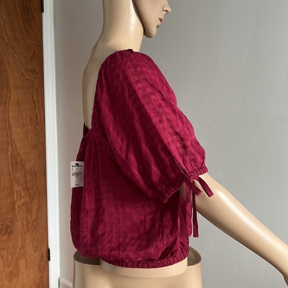 EXPRESS Short Sleeve Crop Top Size M - Picture 4 of 8